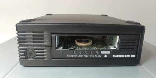 Tandberg Data (OEM HP) LTO-5 Ultrium-5 External SAS Tape Drive - Bild 4 von 6