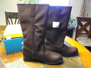skid resistant boots