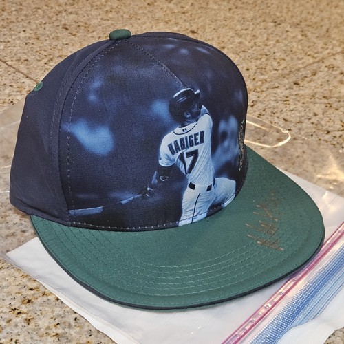 Casquette de baseball dédicacée Mitch Haniger #17 Seattle Mariner Game Giveaway 15/09/24 - Photo 2/6