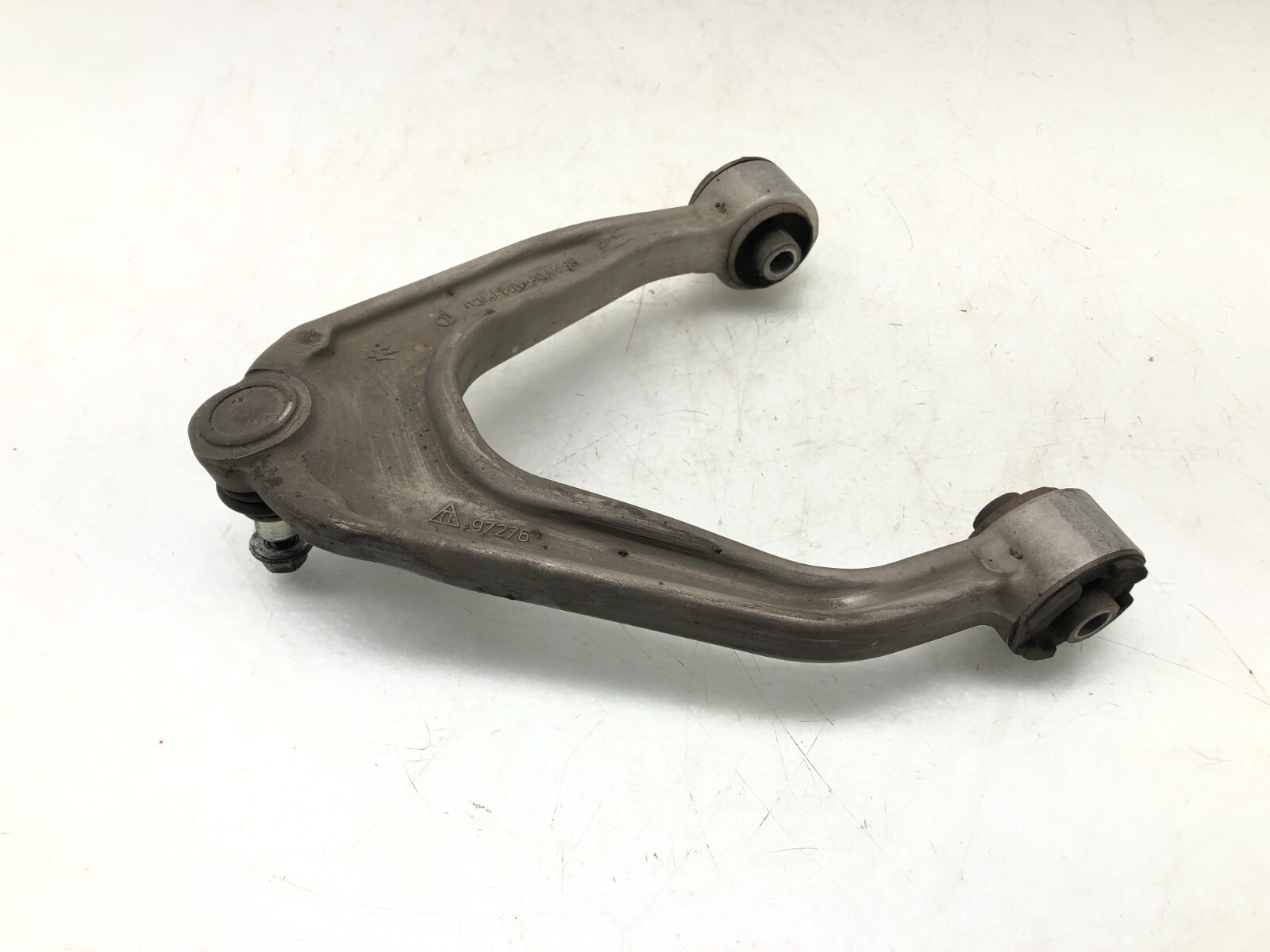 2014-2019 MASERATI GHIBLI S RWD LEFT DRIVER FRONT UPPER CONTROL ARM OEM.