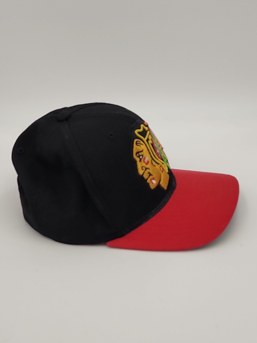 Mitchell & Ness Chicago Blackhawks Big Face Snapback Hat, Men's, Black