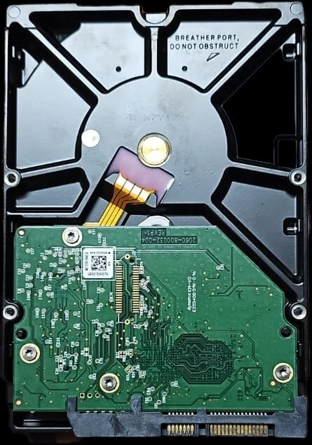Western Digital Black 2.0TB Internal 7.2K RPM SATA 2.5'' (WD5000LPSX) Hard Drive - Image 2 of 2