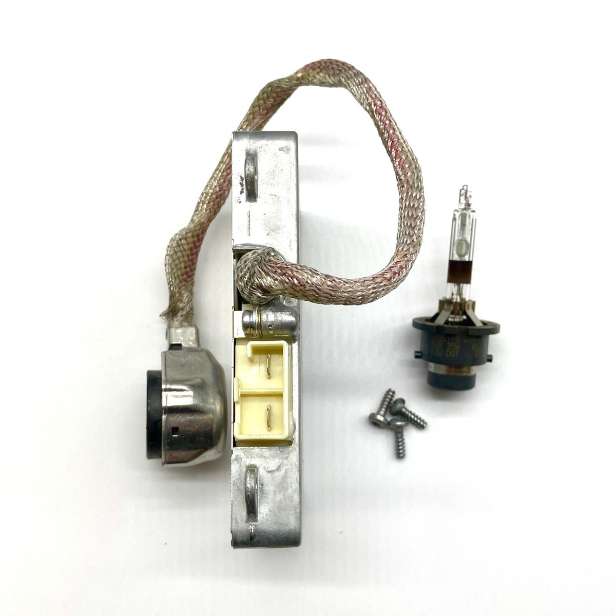 New For 04-05 Toyota Prius Xenon Ballast HID D2R Bulb Kit Module Control Unit New For 04-05 Toyota Prius Xenon Ballast HID D2R Bulb Kit Module Control Unit
