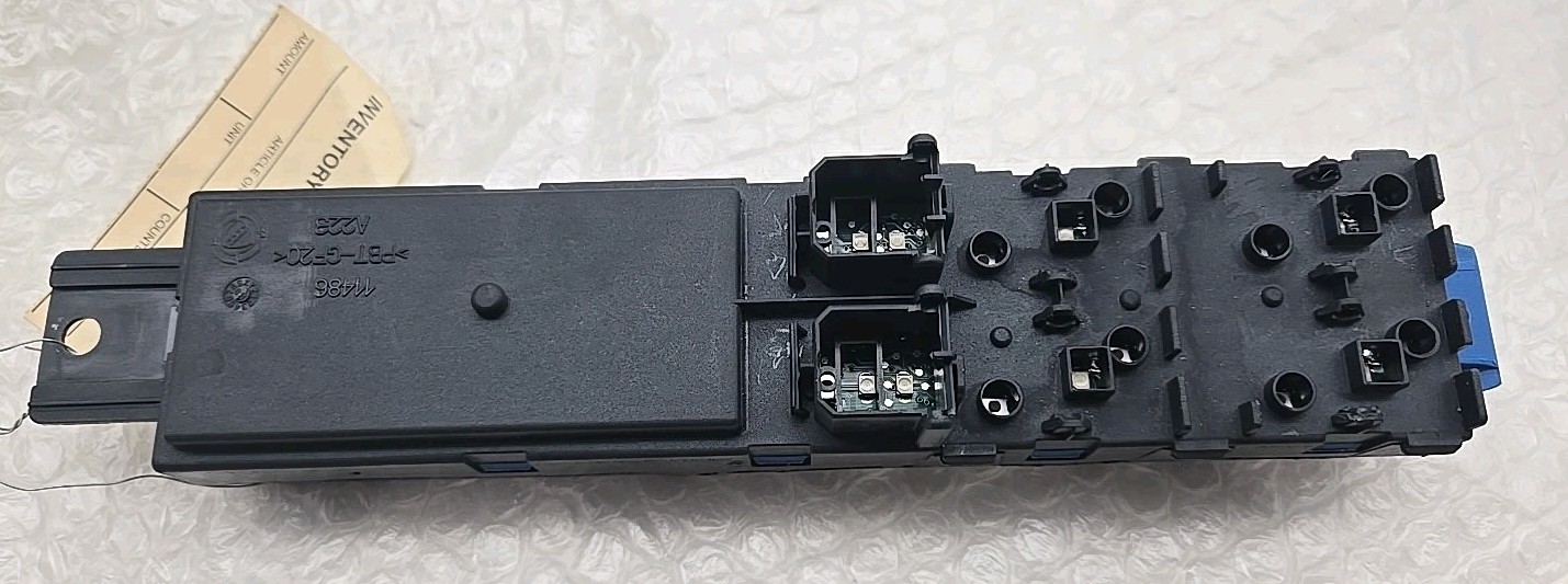 NEW Ferrari 612 Driver Side Node Switche ECU OE 240061 (05)