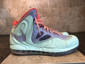 christmas hyperposite