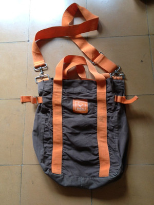 Used DoDo Tasche Brown / Orange Farbe - 36 x 27 X 9 CM Gebraucht