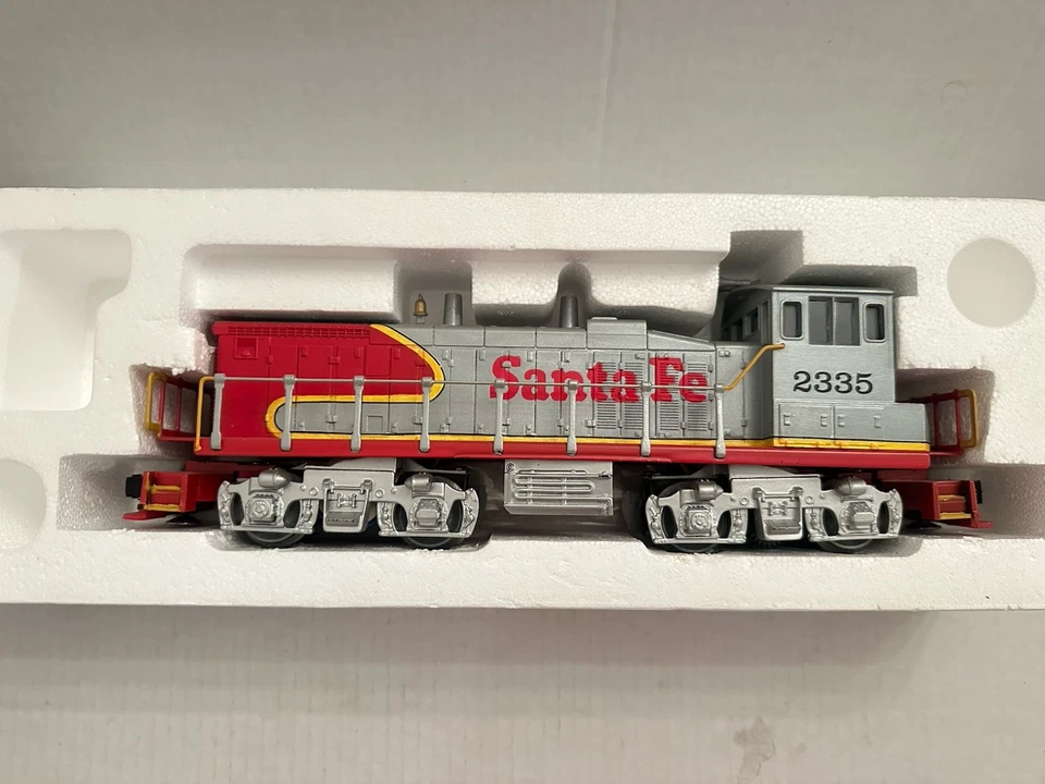 K Line O/O27 Santa Fe Loco #2335 Wrong Box - Image 3 of 4