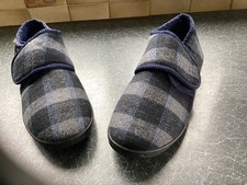 mens slippers size 9 uk