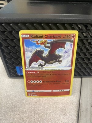 Radiant Charizard 020/159 - Crown Zenith - Pokémon TCG - Shiny Rare - Near Mint