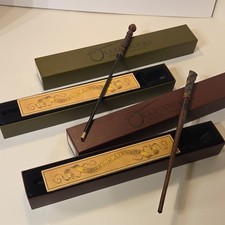 Warner Bros. Harry Potter Ollivander Wands with Diagon Alley Map