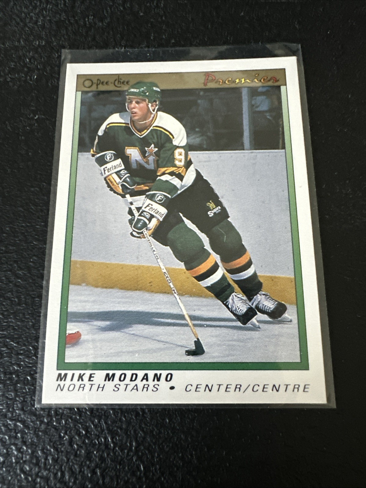 1990-91 O-Pee-Chee Premier - Mike Modano #74 (RC)