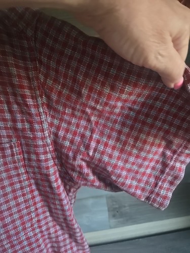 L.L.BEAN MENS COOL WEAVE BUTTON UP Red &blue SHIRT SIZE MED PREOWNED - Picture 6 of 9