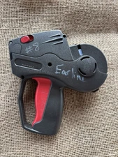 Avery Dennison Monarch 1136 - 2 Line Label Gun With Roll Of Labels