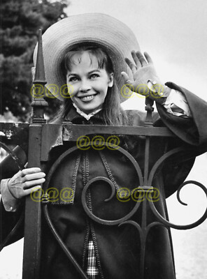 Foto - Leslie Caron am Set von ''Gigi'', 1958