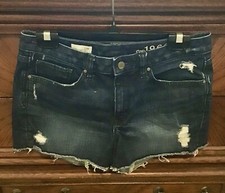 GAP 1969 Slim Cut-Off Jean Shorts Size 28R - Waist 32