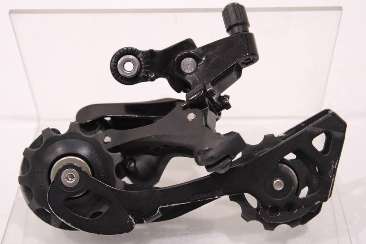SHIMANO R7020 Series 105 2x11s Hydraulic Disc Brake Group SHIMANO R7020 Series 105 2x11s Hydraulic Disc Brake Group