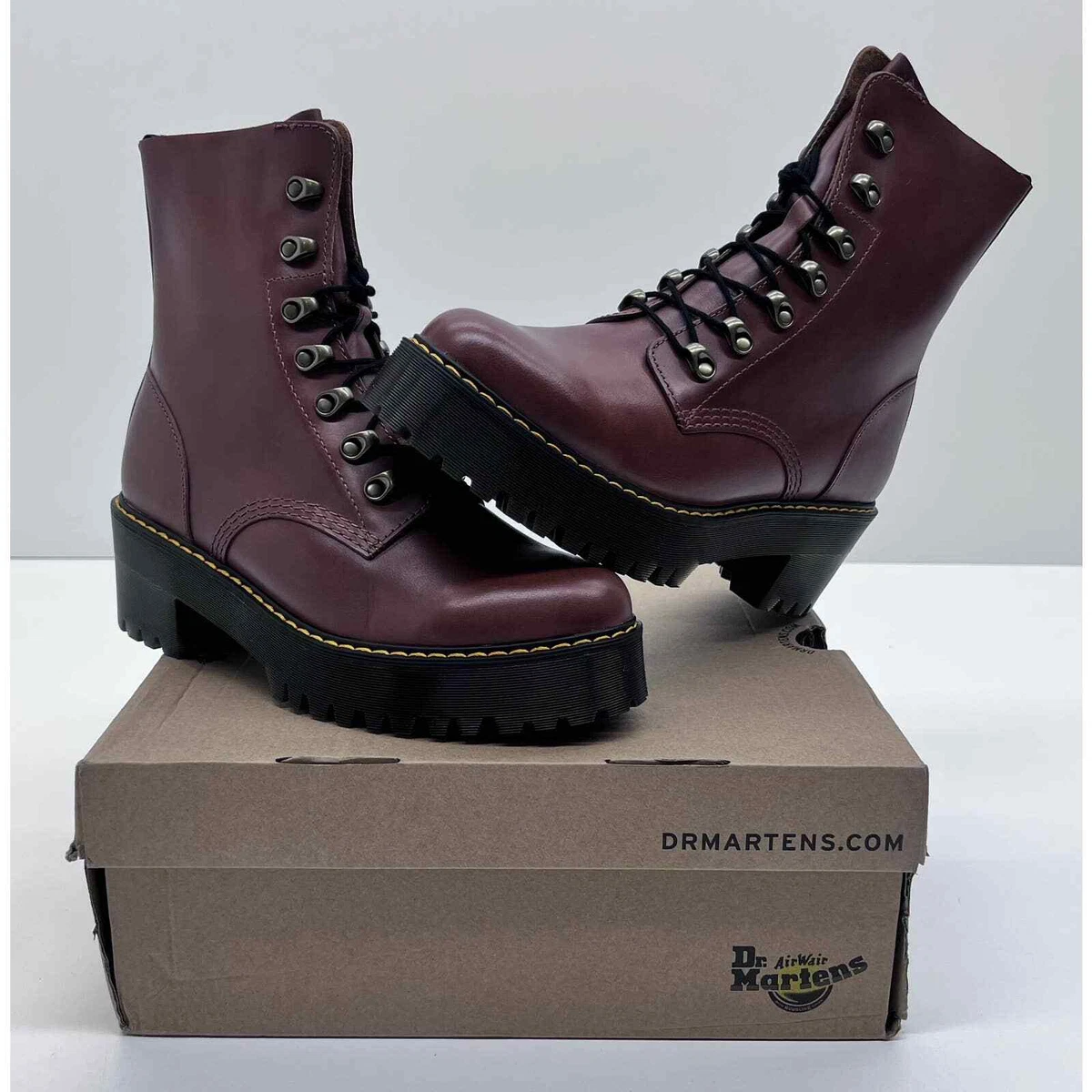 Doc martens leona burgundy 2025