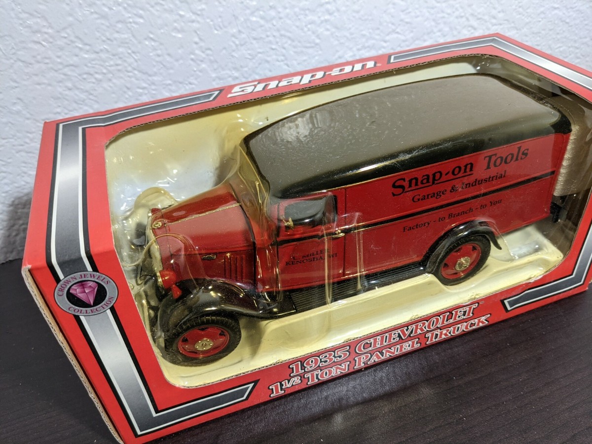 スナップオン　1935 CHEVY WRECKER 1／２４　スケール スナップオン 1935 CHEVY WRECKER 1／24 スケール スナップ