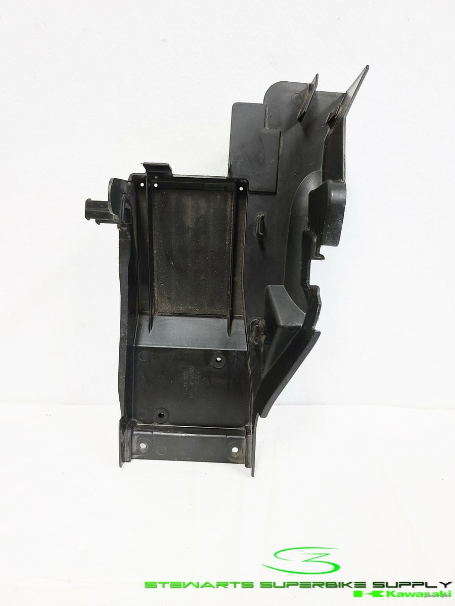 Kawasaki ZX-6R ZX6R Front Undertail Fender Fairing 05 06 2005 2006