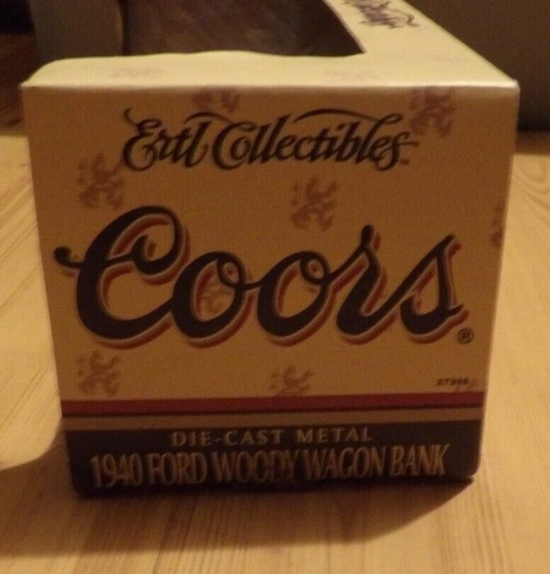 ERTL Collectibles 1940 Woody Wagon Bank nuevo Foto 2 de 4