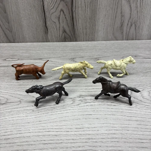 Vintage 1960s Marx? Fat Body Steer 50mm Tall Rubber Vinyl Western Cowboy Farm