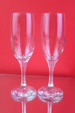 Dema Serenade 8 " Fluted Wine Champagne Glasses Ribbed Stem Clear Set of 2