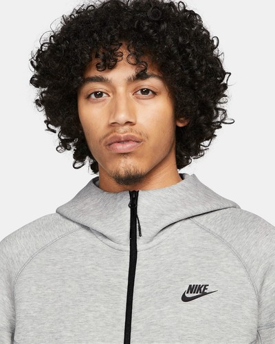 Nike Sportswear Tech Fleece Windrunner Hoodie Zip Gray FB7921-063 Men's Medium - Picture 5 of 5