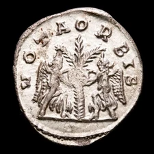 *Lucernae* Gallienus Antoninianus VOTA ORBIS shield S/C Samosata 253-268 A.D.