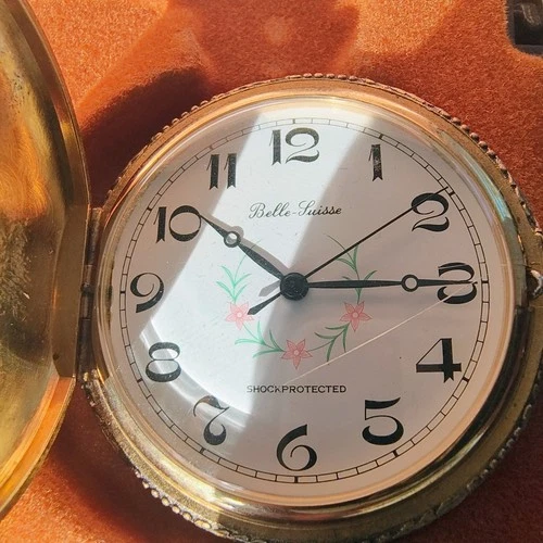 Belle-Suisse Vintage Gold Tone Fisherman's Pocket Watch Swiss Made Working