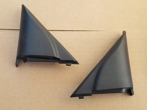 2001-2005 Honda Civic Coupe LH Side Mirror Inside Corner Trim 76270-S5P-0000