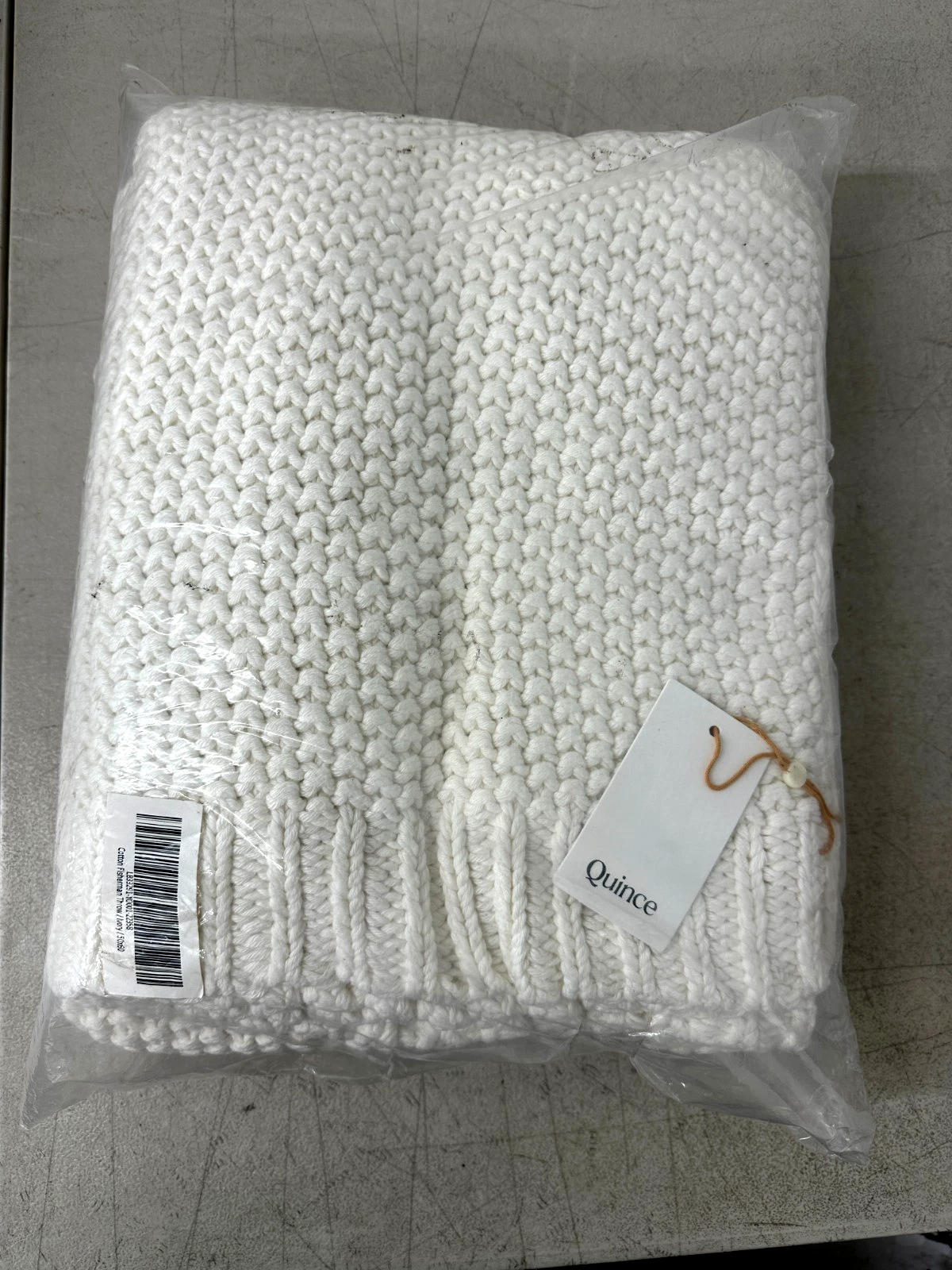 Quince Fisherman Throw Blanket