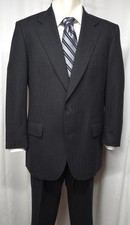 BROOKS BROTHERS Makers BROOKSEASE Suit Charcoal Wool Flannel size 43 made in USA