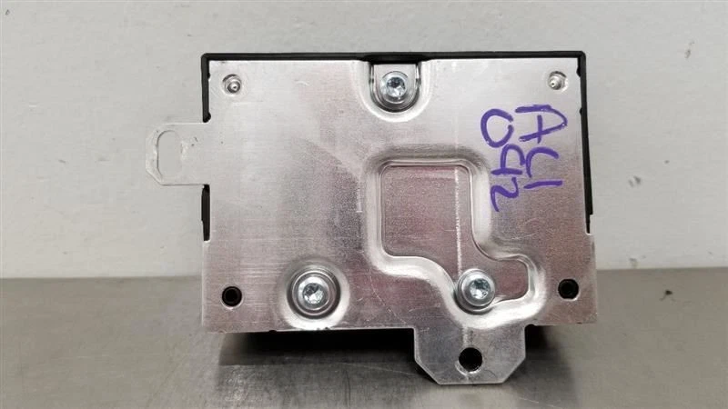 19 MERCEDES BENZ GLS550 X166 МОДУЛЬ УПРАВЛЕНИЯ ТОПЛИВНЫМ НАСОСОМ 0009006207 - Изображение 4 из 4