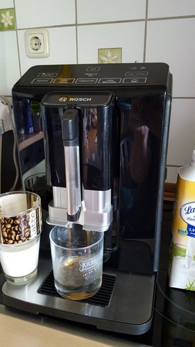 Bosch VeroCup 100 Kaffeevollautomat sehr gut neu gewartet - Imagen 8 de 24