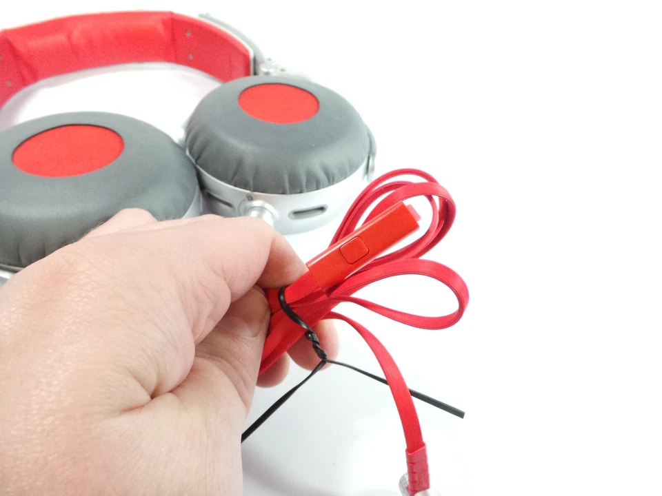 RARE Sony Extra Bass MDR-XB920 Headphones RED - Image 4 of 4