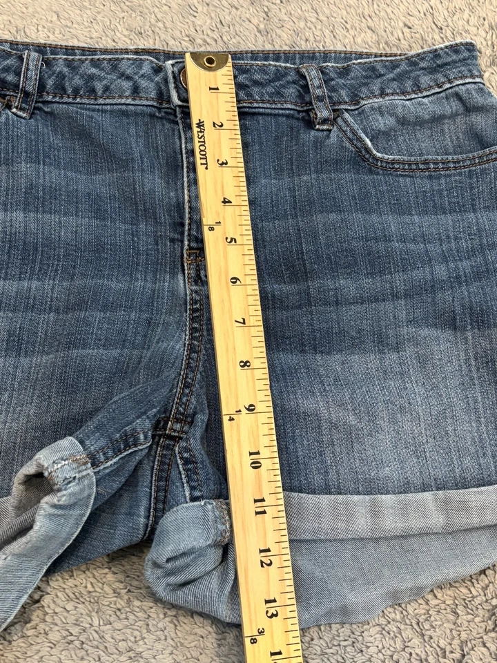 Lauren Conrad Denim Shorts Womens 12 Cuffed Blue Denim Casual Summer Medium Wash - Image 4 of 4