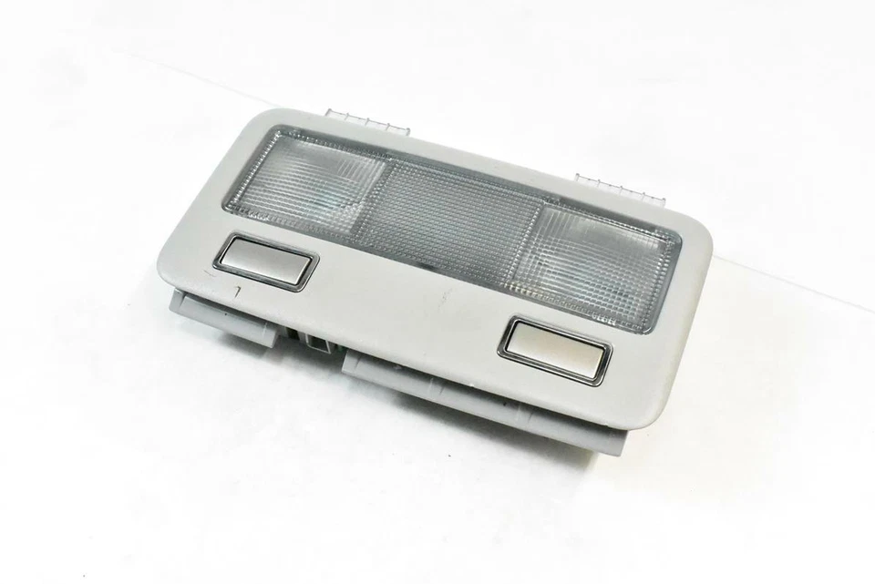 09-15 JAGUAR XF X250 后房顶灯 8X23-MBBS-A 原始设备制造商 — 第 3/4 张图片