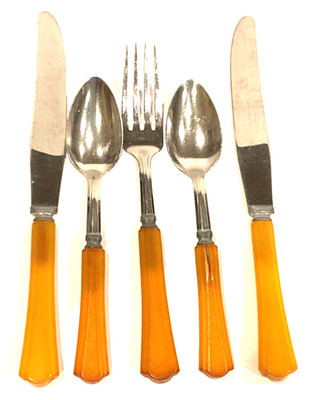 Vintage Washington Forge Flatware Butterscotch Bakelite 2 Knives 2 Spoons 1 Fork