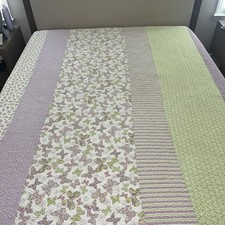 MAGGIE MILLER CHILDREN  S COLLECTION BLANKET QUILT 83.5 x 83