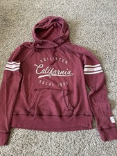 Hollister Women  s Medium California SoCal 1922 Hoodie Red Embroidered Stripes