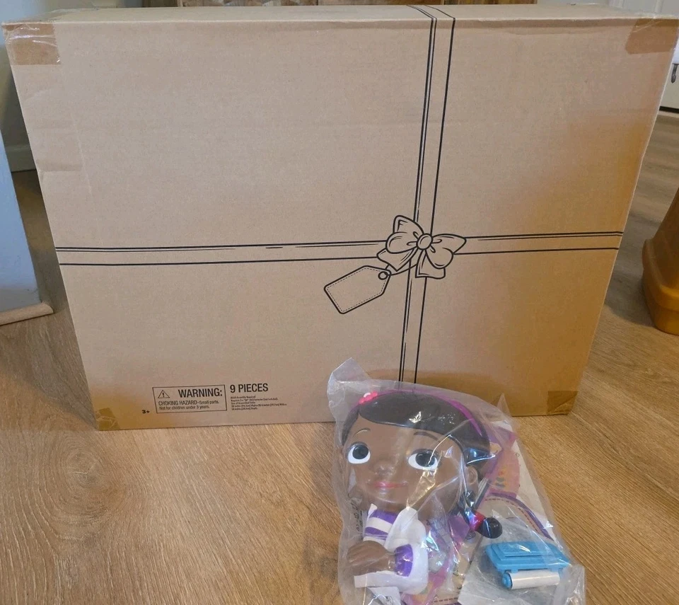 Disney Jr. Doc McStuffins Get Better Checkup Center - New - Image 2 of 4