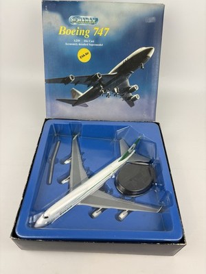 Schabak Boeing 747-400 1:250 Diecast genau detailliert Supermodel Eva Air Box