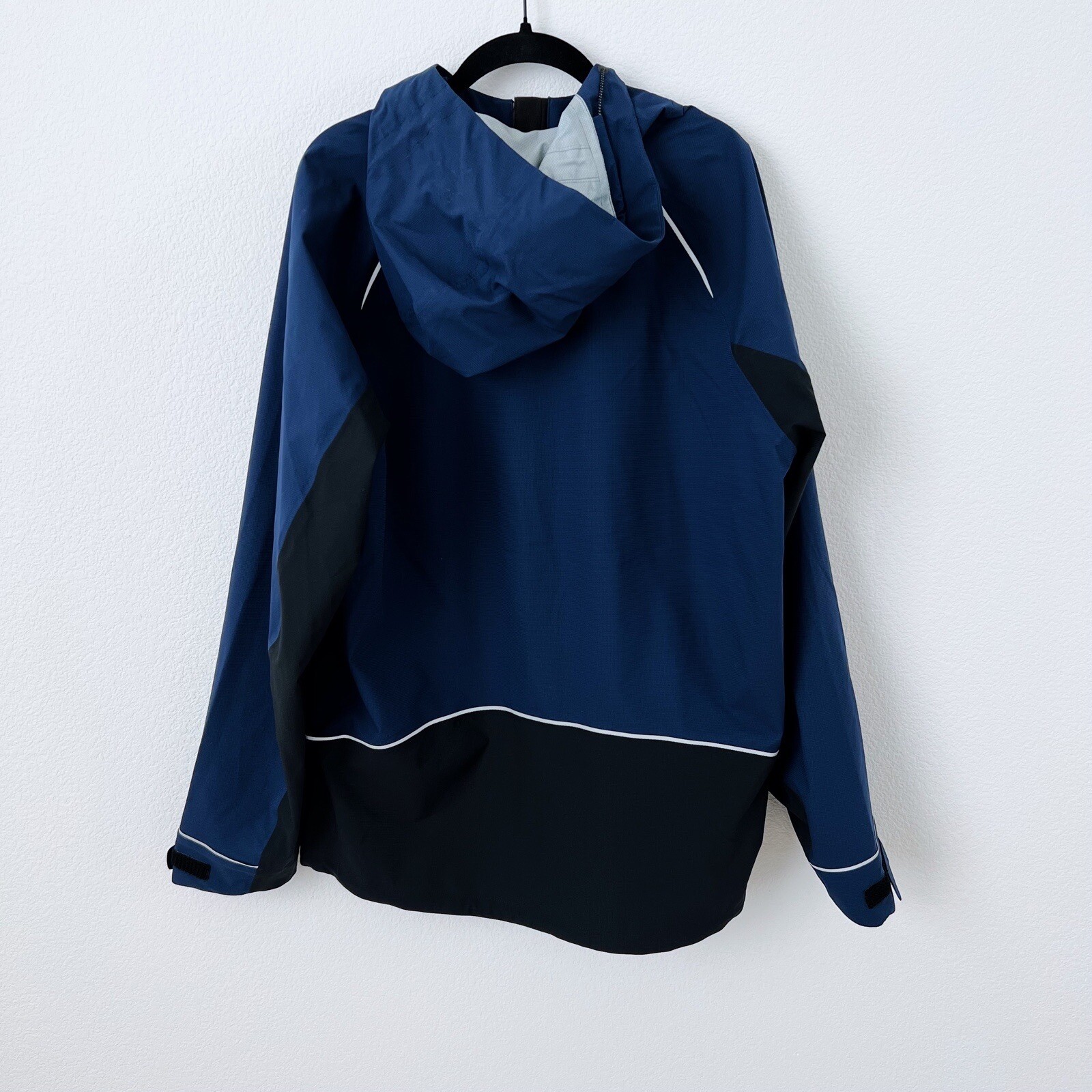 Vineyard Vines Performance Nor’Easter Jacket L - image 2