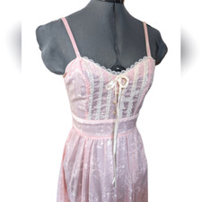 Sears vintage pink floral print corset dress with lace