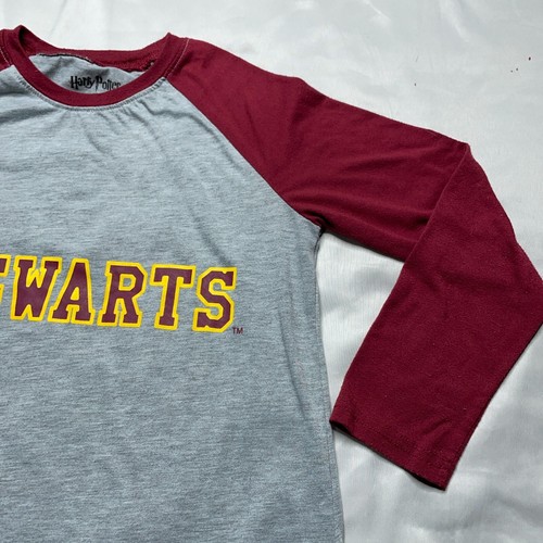 Harry Potter Hogwarts T-Shirt Kids Girls 14 Burgundy Gray Graphics Raglan Sleeve - Picture 4 of 17
