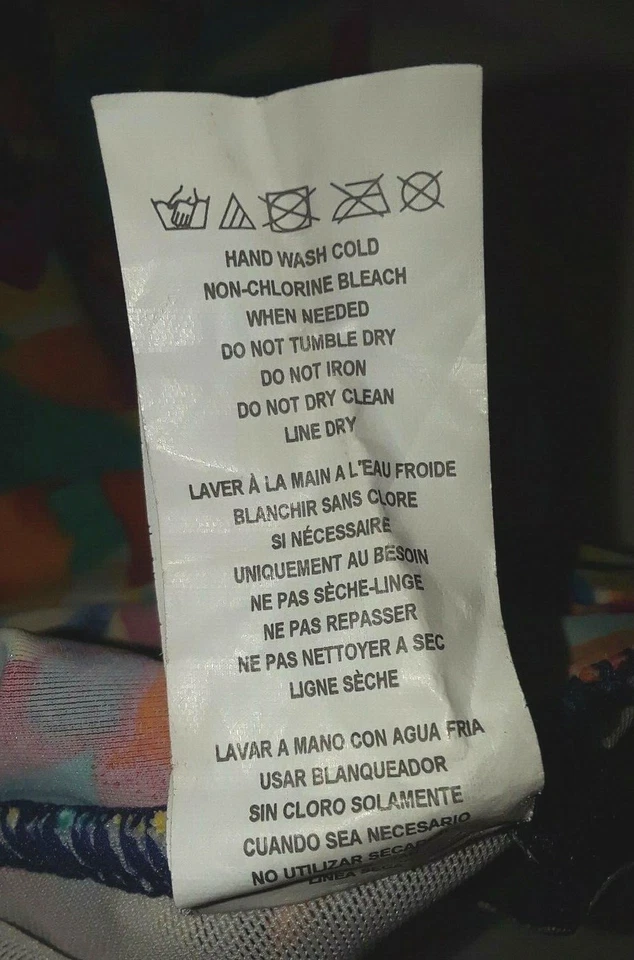 Traje de baño de una pieza sin tirantes falda floral multicolor con volantes talla 6 Chaps para mujer Foto 4 de 4