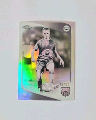 Irene Paredes /30 /Topps Chrome UWCL 25/26 /FC Barcelona Pearl Refractor