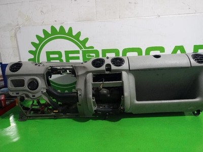 7700307633 126037 armaturenbrett RENAULT KANGOO F KC0 EXPRESSION 1997