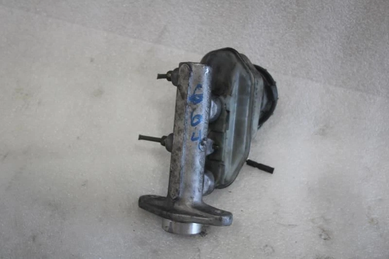 2003 ACURA CL TYPE S BRAKE MASTER CYLINDER WITH RESERVOIR - Image 3 of 4