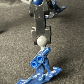 LEGO BIONICLE: Phantoka Vamprah (8692) Missing  Hand, Hook and Book 1181